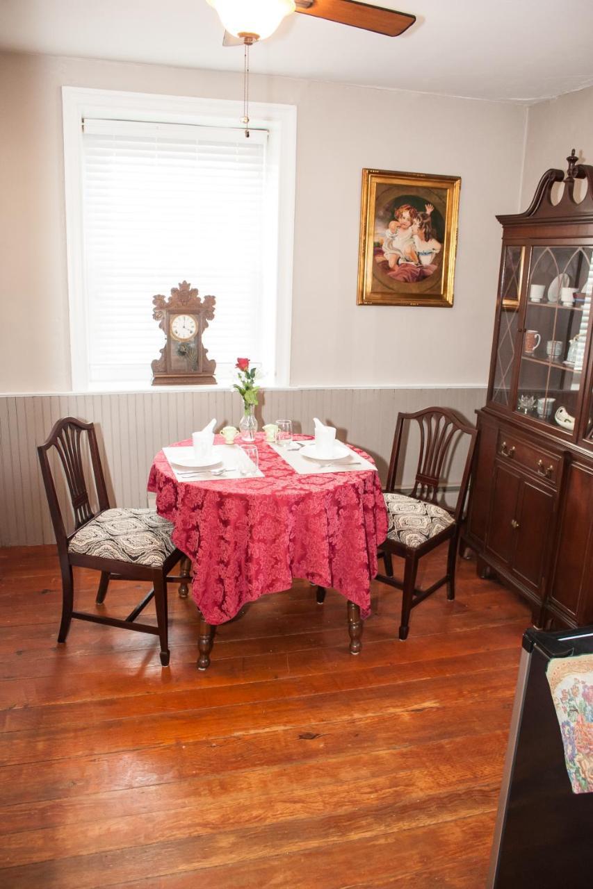 Hertzog Homestead Bed & Breakfast Ephrata Buitenkant foto