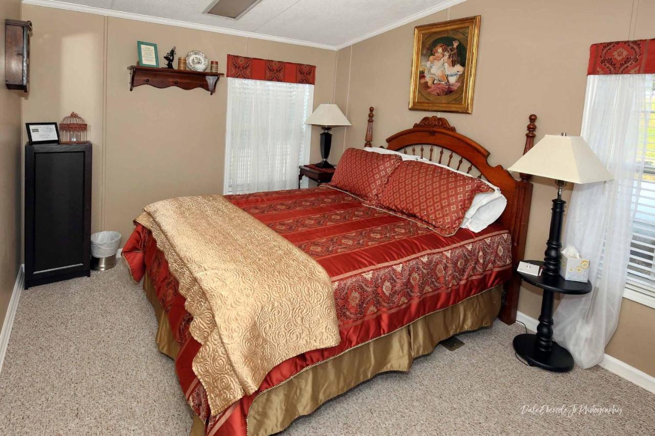 Hertzog Homestead Bed & Breakfast Ephrata Buitenkant foto